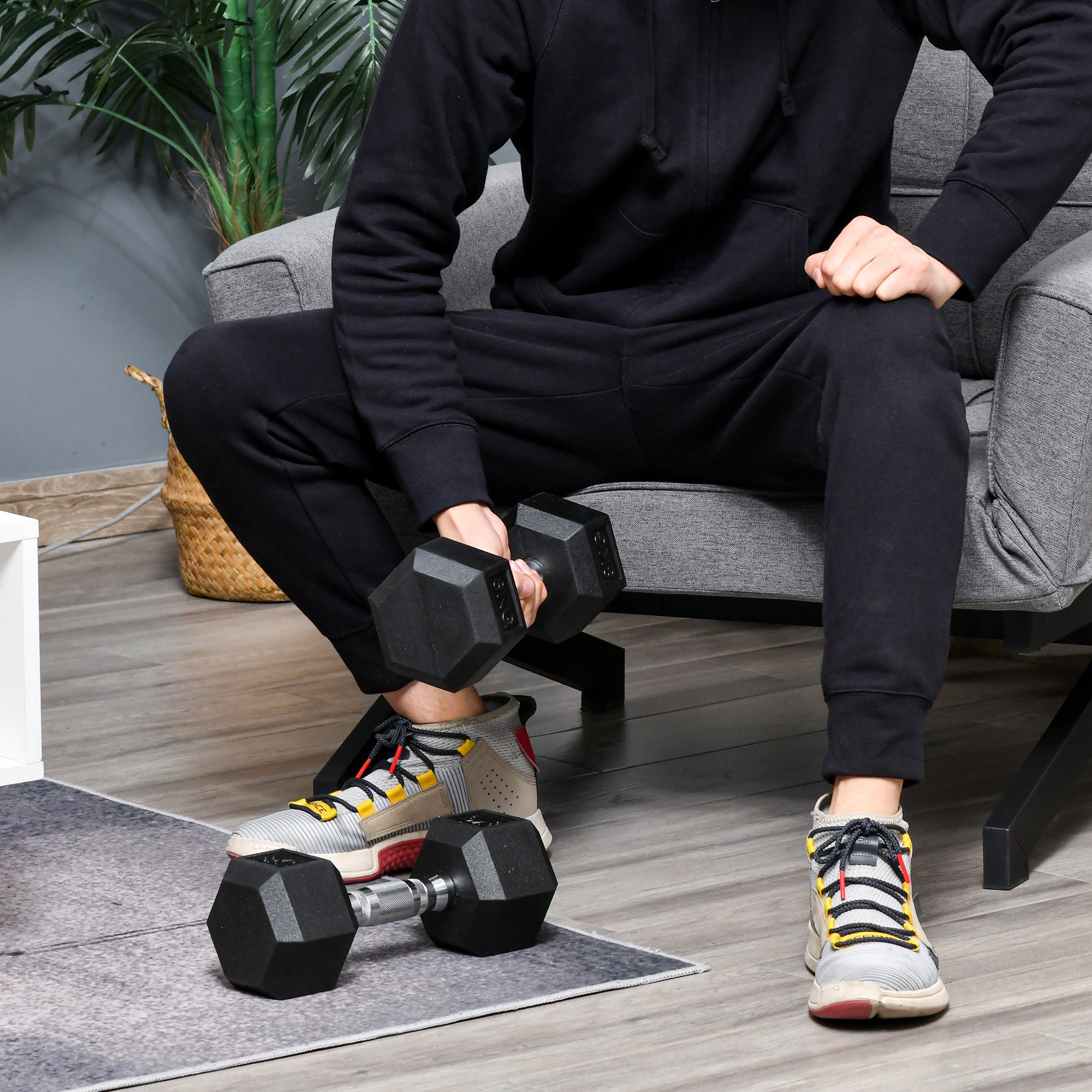 Rubber Dumbbell Set  2 x 5kg, 2 x 6kg, 2 x 8kg